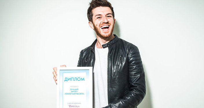 Григор Кекчян на получении приза Лучший артист Новой волны-2015 по версии Woman.ru
